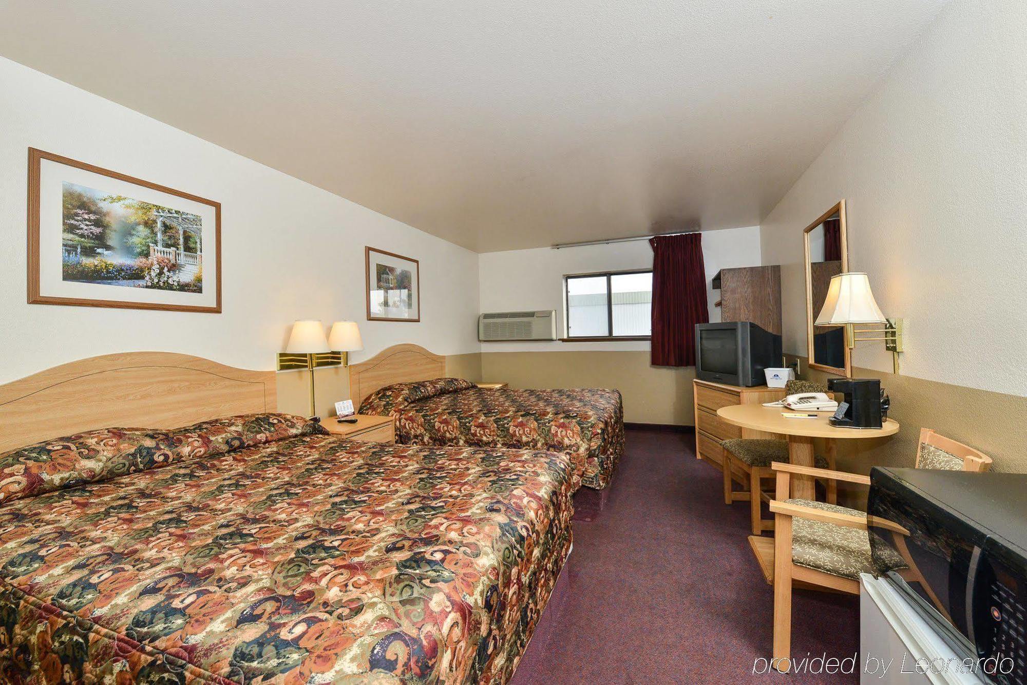 Super 8 By Wyndham Dillon Motel Eksteriør bilde