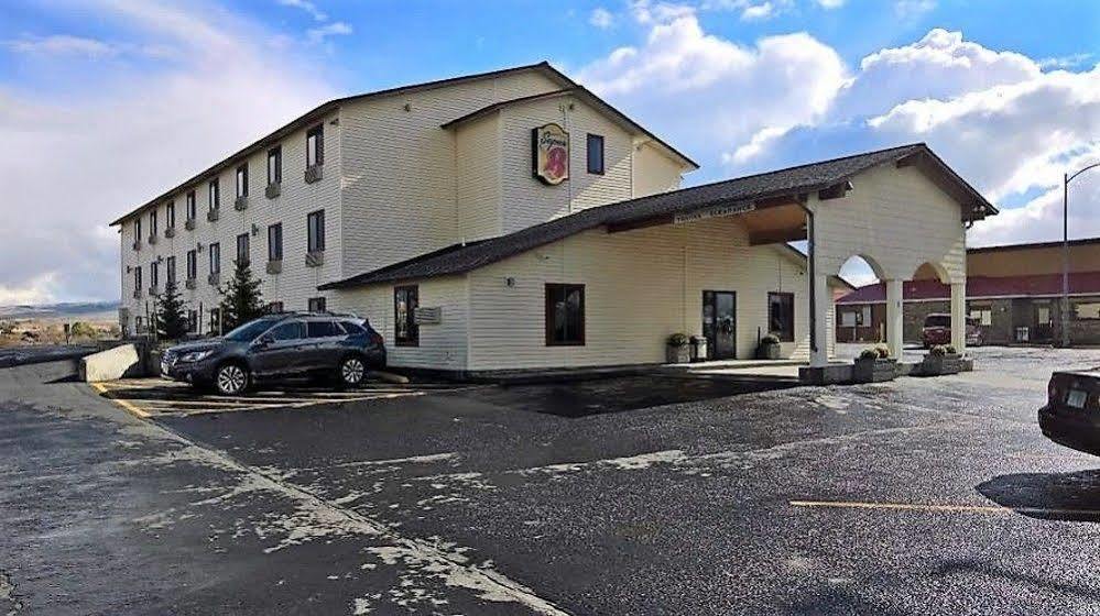 Super 8 By Wyndham Dillon Motel Eksteriør bilde